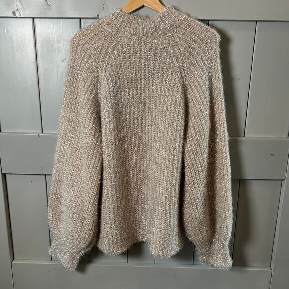 See and Be Seen Women's Silver Metallic and Tan Eyelash Sweater Size L NEW - Picture 7 of 8